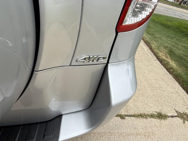 Toyota RAV4 Limited V6 4WD 2010
