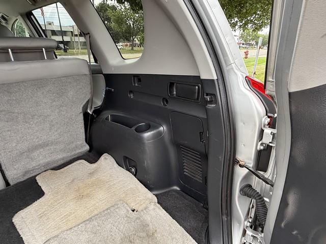 Toyota RAV4 Limited V6 4WD 2010