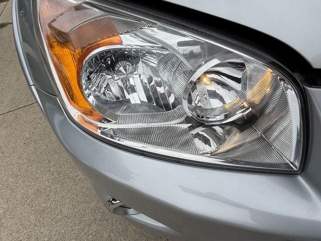 Toyota RAV4 Limited V6 4WD 2010