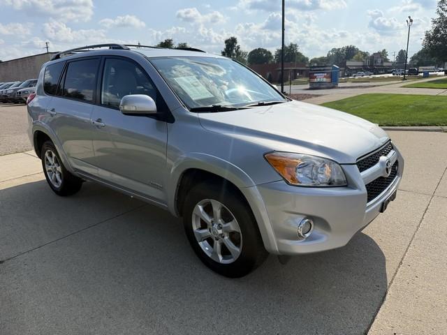 Toyota RAV4 Limited V6 4WD 2010