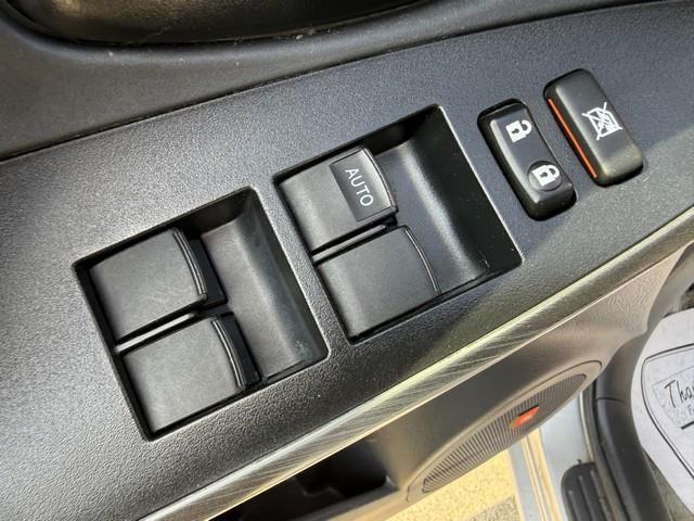 Toyota RAV4 Limited V6 4WD 2010