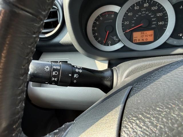 Toyota RAV4 Limited V6 4WD 2010