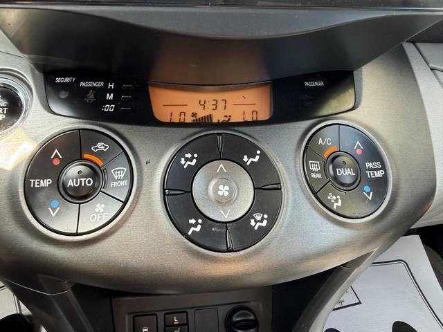Toyota RAV4 Limited V6 4WD 2010