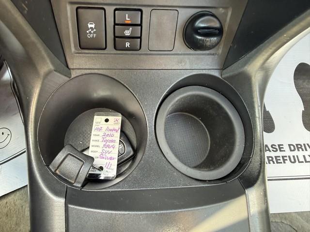 Toyota RAV4 Limited V6 4WD 2010