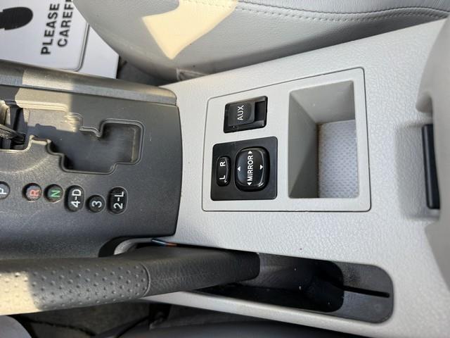 Toyota RAV4 Limited V6 4WD 2010