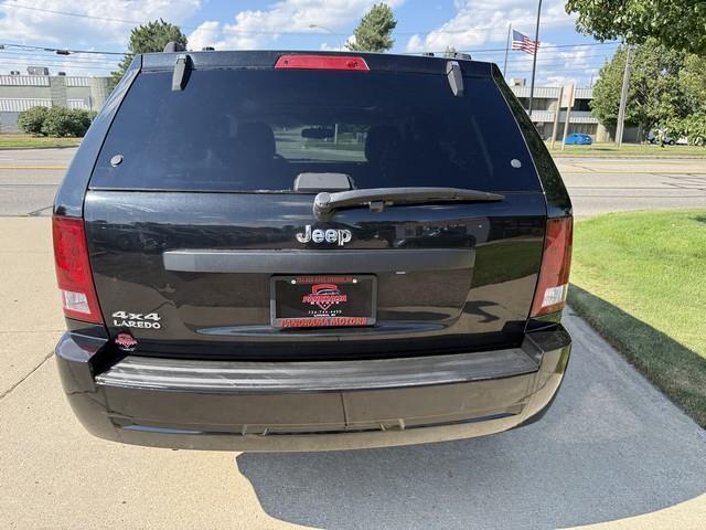 Jeep Grand Cherokee Laredo 4WD 2008
