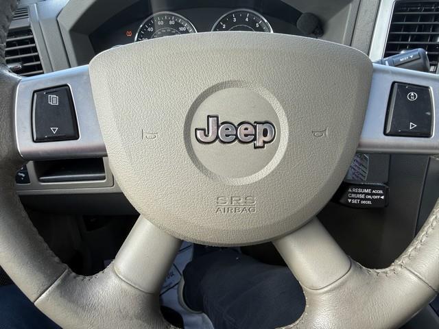 Jeep Grand Cherokee Laredo 4WD 2008