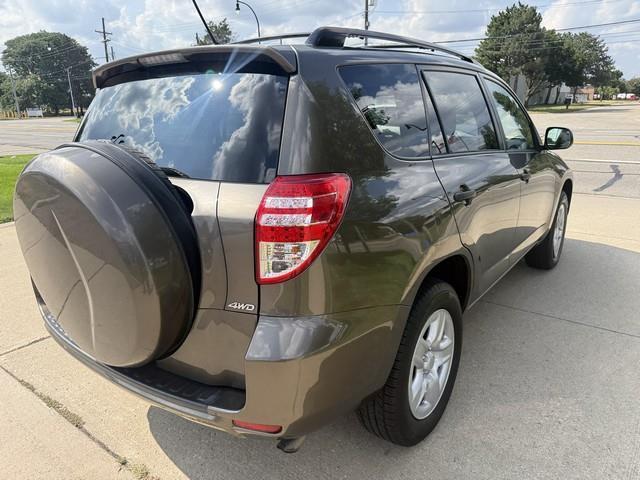 Toyota RAV4 Base I4 4WD 2009
