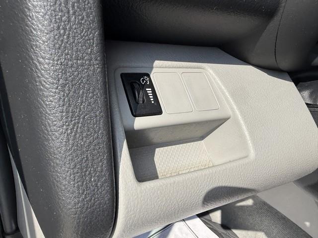 Toyota RAV4 Base I4 4WD 2009