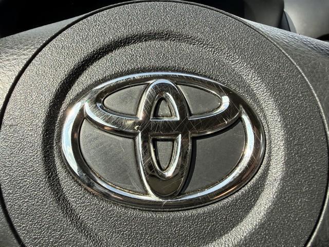 Toyota RAV4 Base I4 4WD 2009