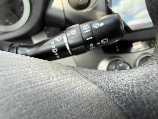 Toyota RAV4 Base I4 4WD 2009
