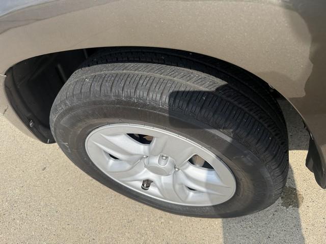 Toyota RAV4 Base I4 4WD 2009