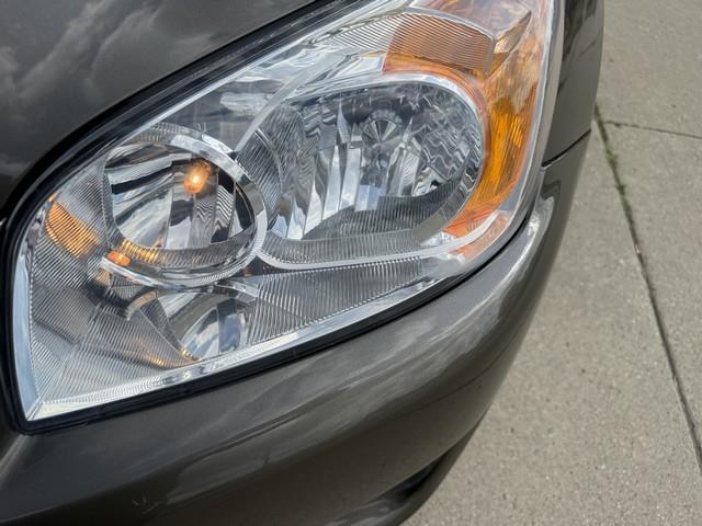 Toyota RAV4 Base I4 4WD 2009