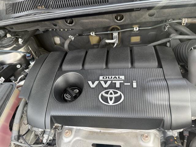 Toyota RAV4 Base I4 4WD 2009