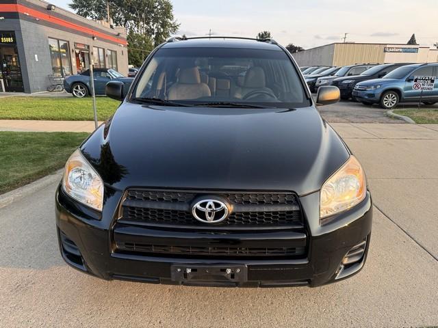 Toyota RAV4 Base I4 2WD 2011