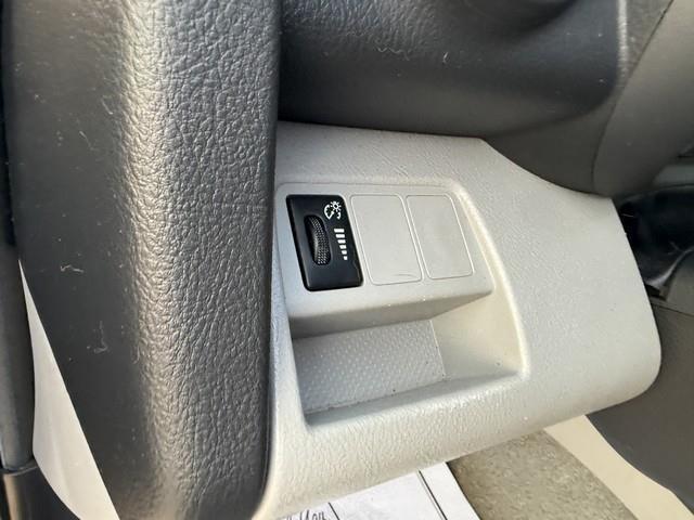 Toyota RAV4 Base I4 2WD 2011