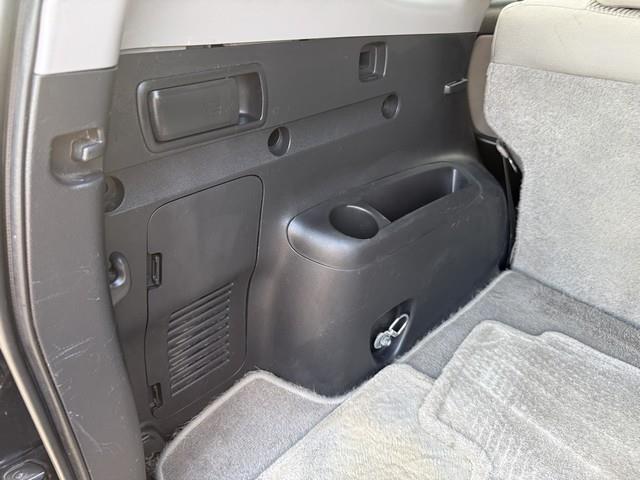 Toyota RAV4 Base I4 2WD 2011