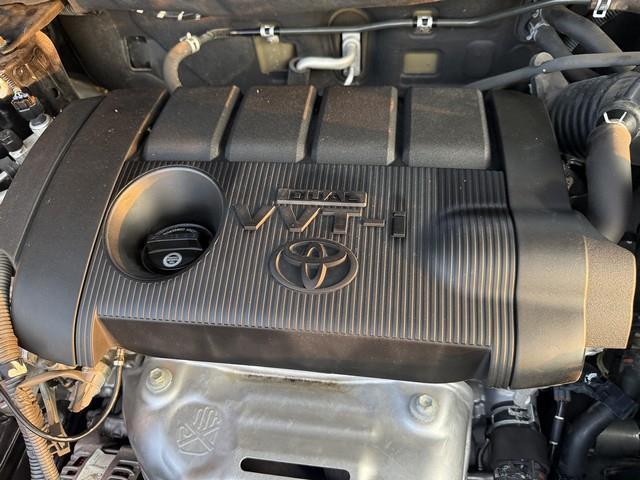 Toyota RAV4 Base I4 2WD 2011