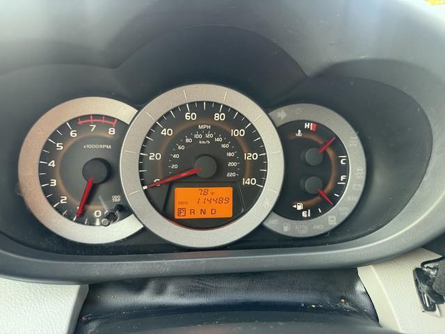 Toyota RAV4 Base I4 4WD 2012