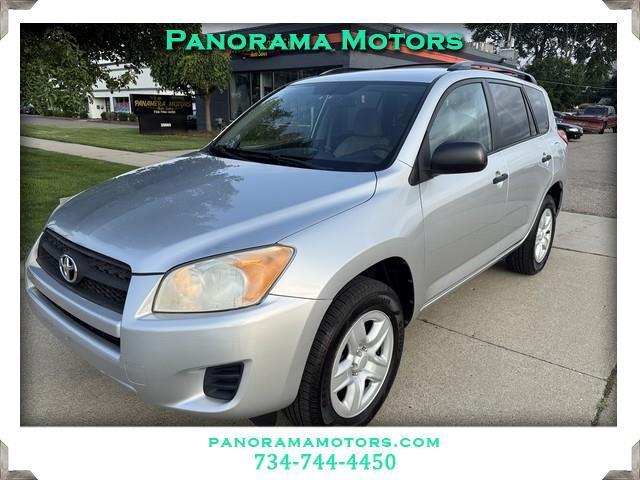 Toyota RAV4 Base I4 4WD 2012