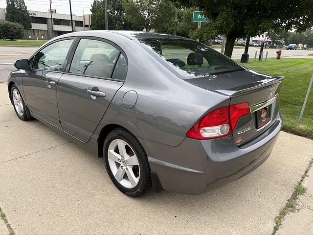 Honda Civic LX-S Sedan 5-Speed AT 2010