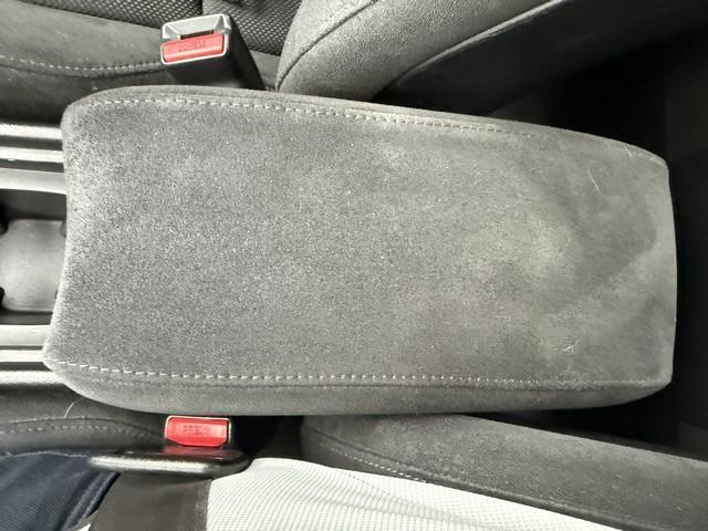 Honda Civic LX-S Sedan 5-Speed AT 2010