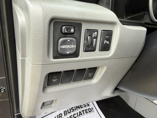 Toyota 4Runner SR5 4WD 2012