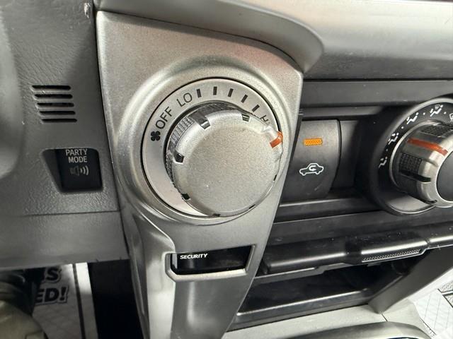 Toyota 4Runner SR5 4WD 2012