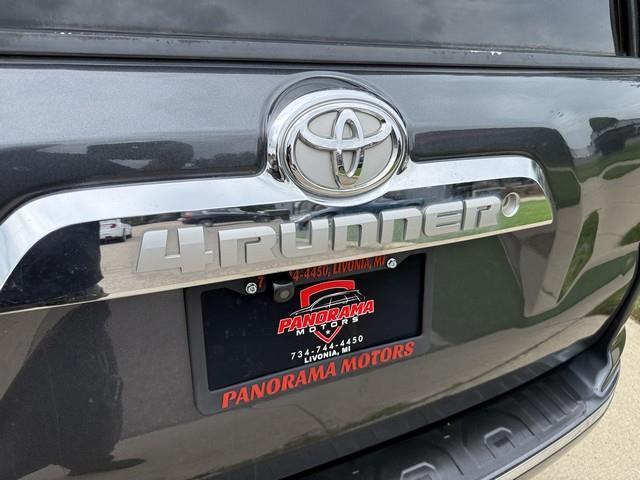 Toyota 4Runner SR5 4WD 2012
