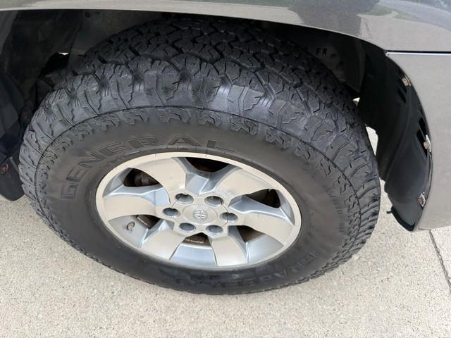 Toyota 4Runner SR5 4WD 2012