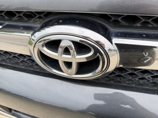 Toyota 4Runner SR5 4WD 2012