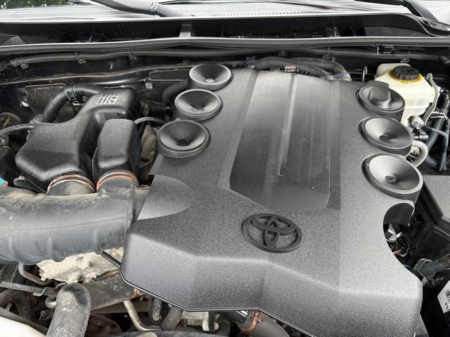 Toyota 4Runner SR5 4WD 2012