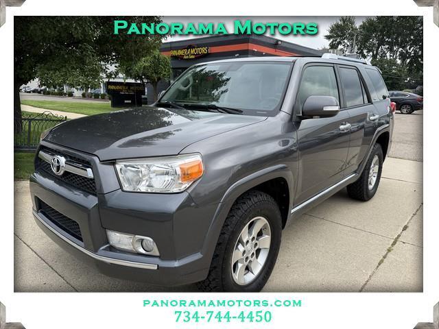 Toyota 4Runner SR5 4WD 2012