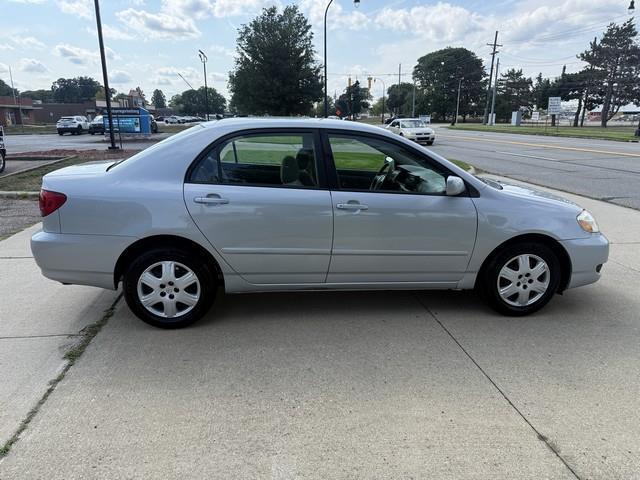 Toyota Corolla LE 2006