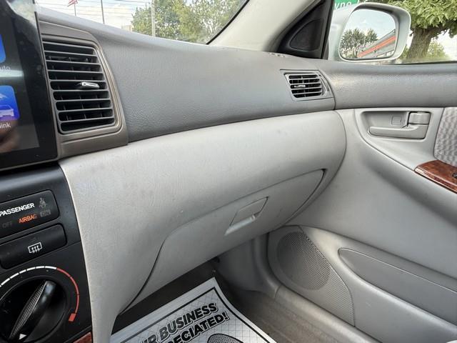 Toyota Corolla LE 2006