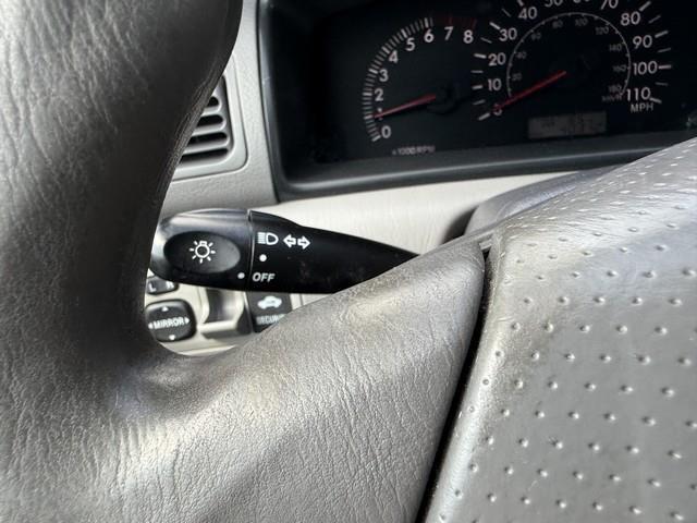 Toyota Corolla LE 2006