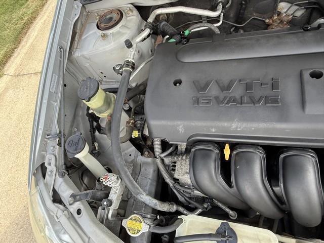 Toyota Corolla LE 2006