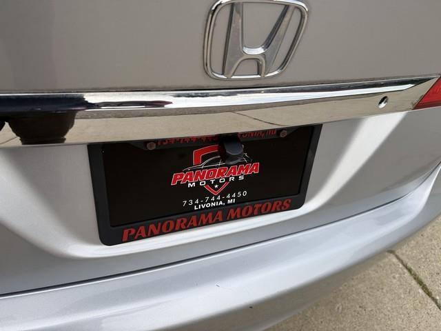Honda Civic LX Sedan 5-Speed AT 2009