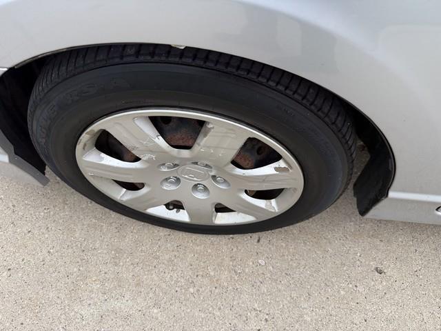 Honda Civic LX Sedan 5-Speed AT 2009