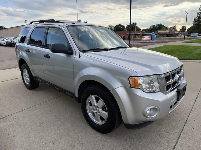 Ford Escape XLT 4WD V6 2009