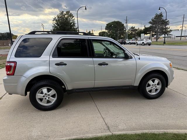 Ford Escape XLT 4WD V6 2009