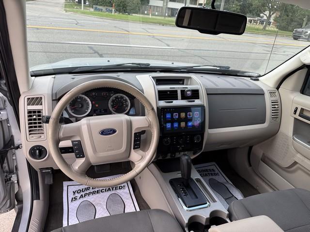 Ford Escape XLT 4WD V6 2009