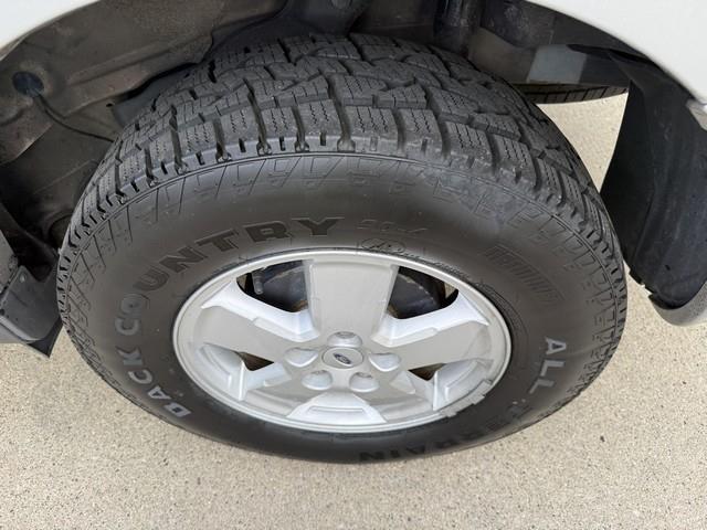 Ford Escape XLT 4WD V6 2009