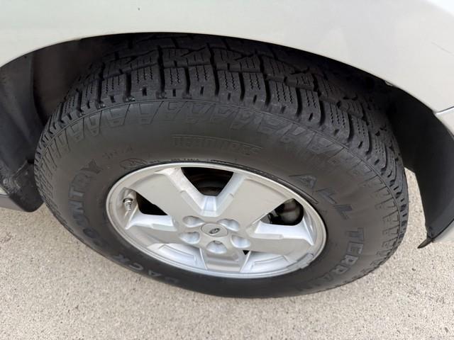 Ford Escape XLT 4WD V6 2009