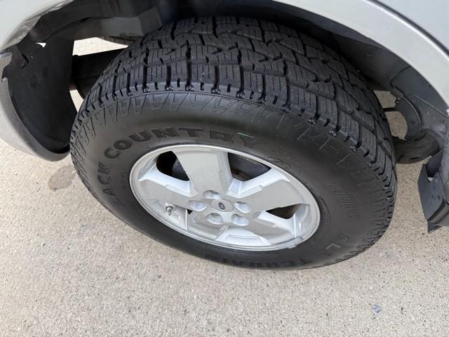 Ford Escape XLT 4WD V6 2009