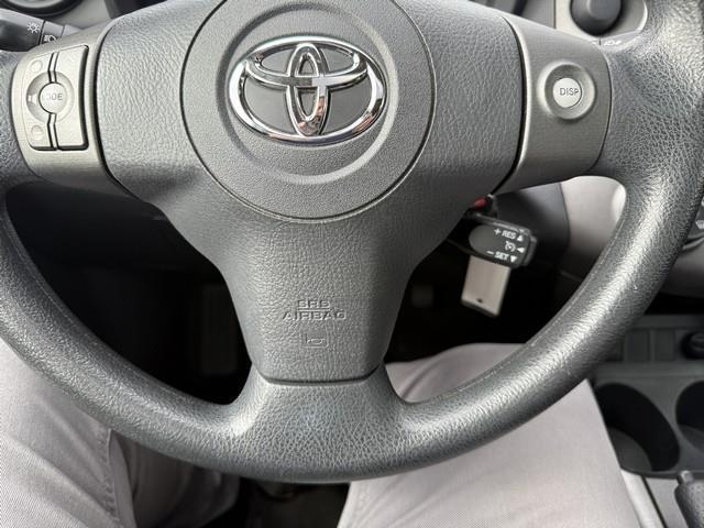 Toyota RAV4 Sport I4 2WD 2009