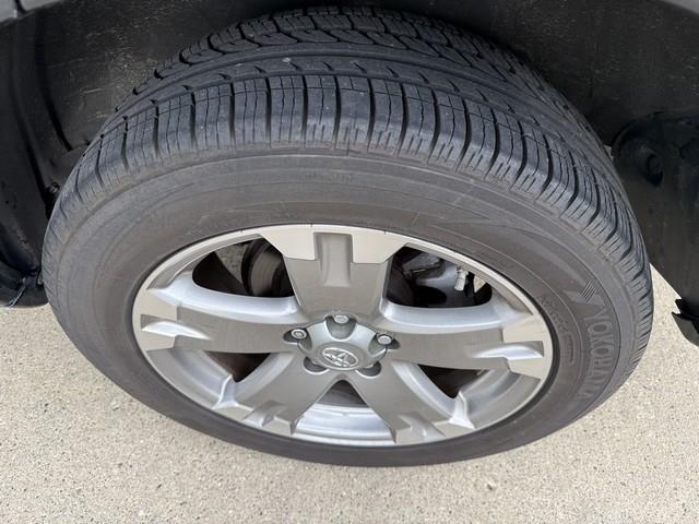 Toyota RAV4 Sport I4 2WD 2009
