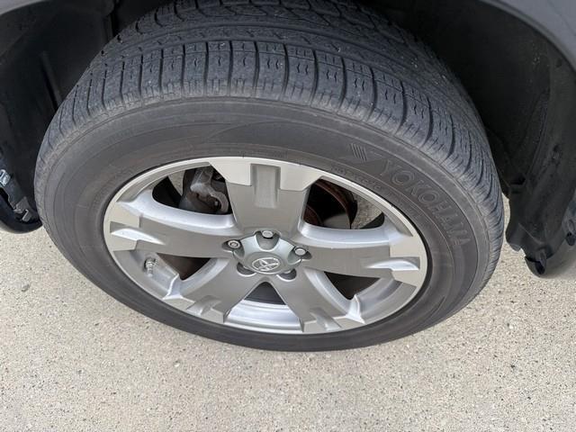 Toyota RAV4 Sport I4 2WD 2009