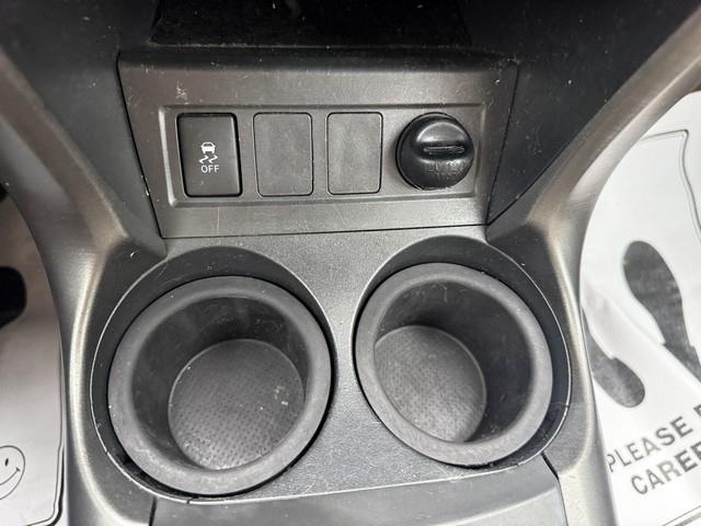 Toyota RAV4 Base I4 2WD 2011