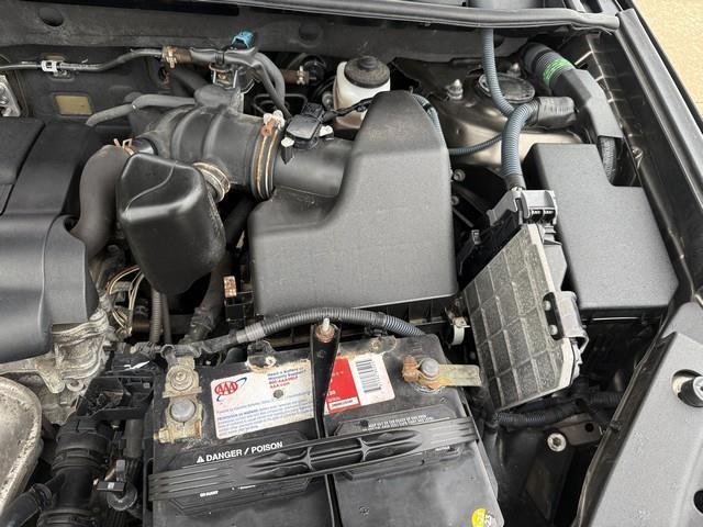Toyota RAV4 Base I4 2WD 2011